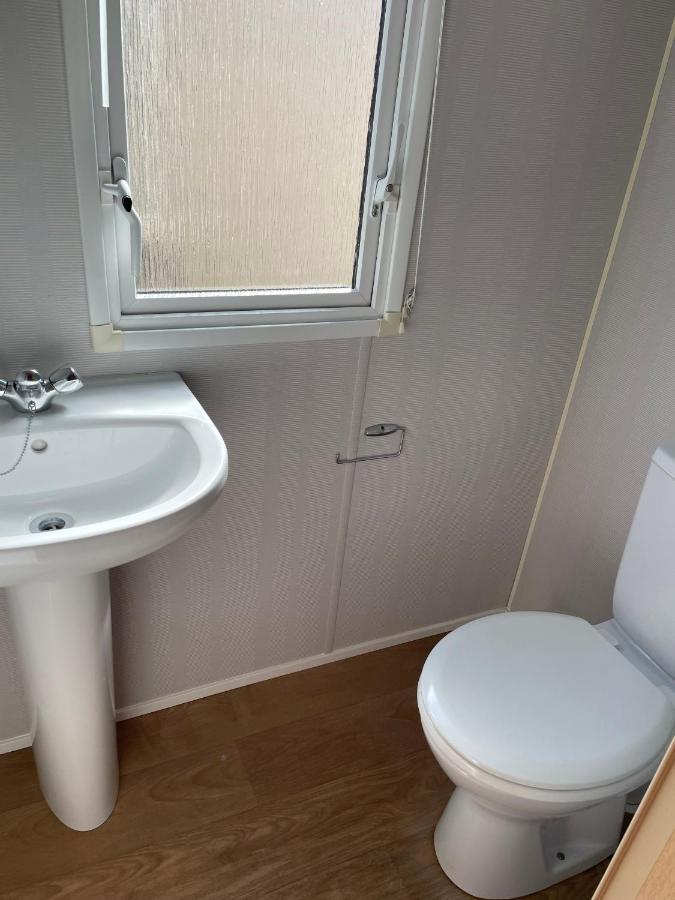 Parkdean Static Caravan On Cherry Tree Holiday Park Great Yarmouth Exteriör bild